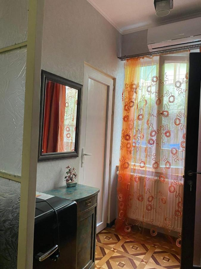 Дом 8 Daire Tiflis Dış mekan fotoğraf